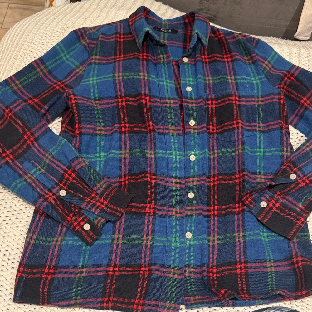 Madewell Blue and Red Plaid Button Down Shirt